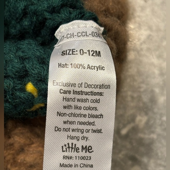 Baby Christmas Beanie - Picture 3 of 3